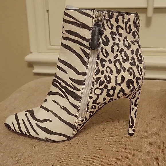 Guess Calf Skin Ankle Booties .Size 6 🔥🆕 - Picture 4 of 8